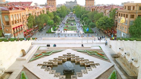 Gruzija, Armenija i Kavkaz