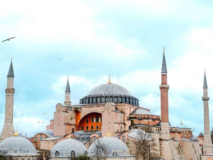 Aja Sofija u Istanbulu – od bizantske crkve do džamije koja je mijenjala lica kroz 1.500 godina