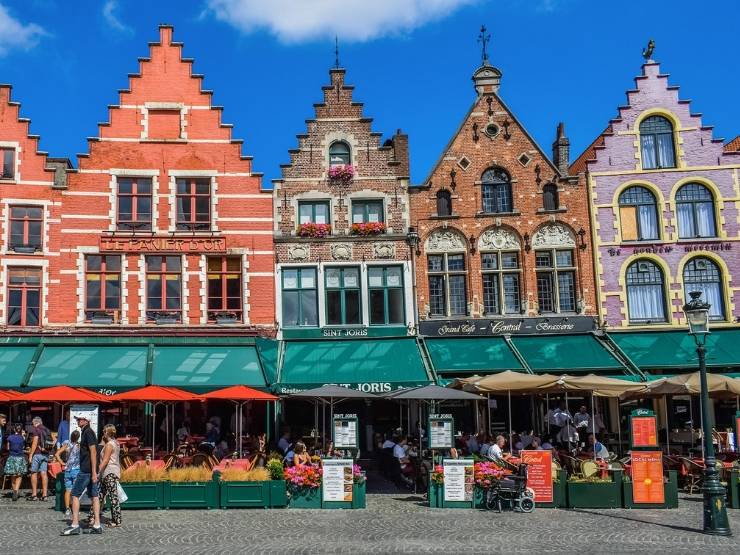 Brugge i šarene cehovske kuće: fasade koje skrivaju tajne srednjovjekovnog bogatstva