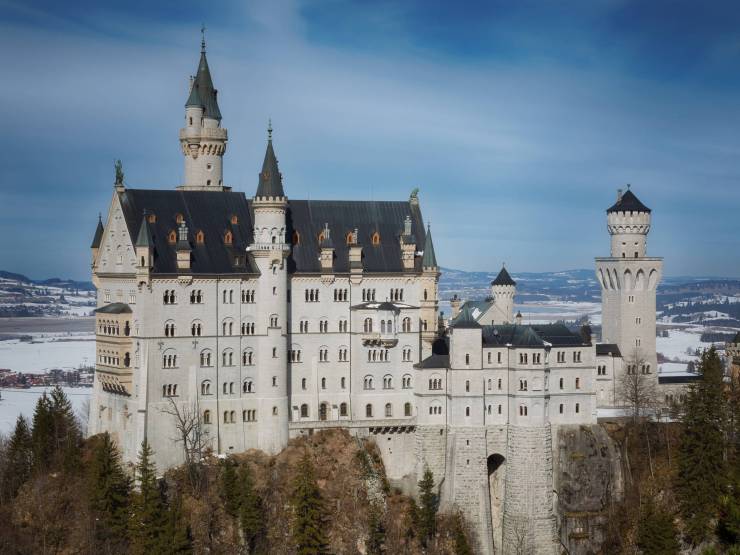 Dvorac Neuschwanstein – arhitektonsko čudo i simbol romantične Bavarske