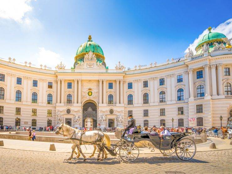 Hofburg u Beču: carska rezidencija koja je rasla stoljećima