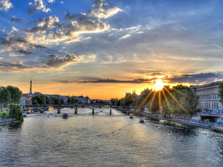 Krstarenje Seinom u Parizu - riječni pogled na grad koji otkriva drugu stranu metropole
