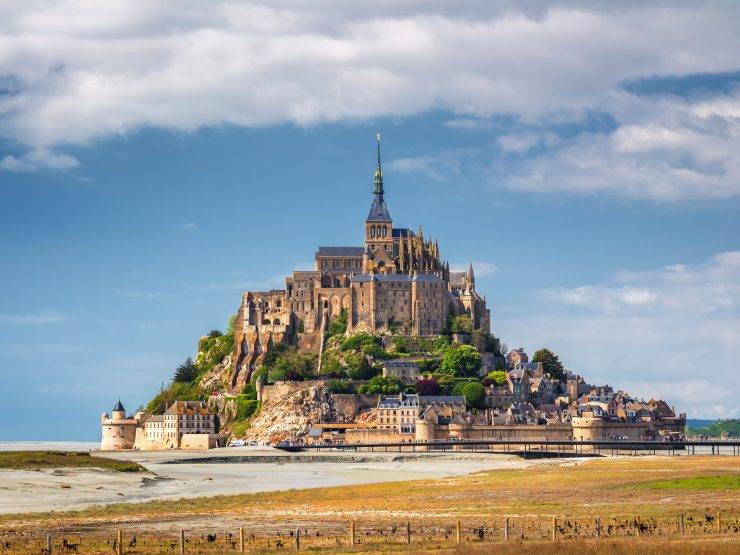 Mont-Saint-Michel: opatija, zaljev i plima