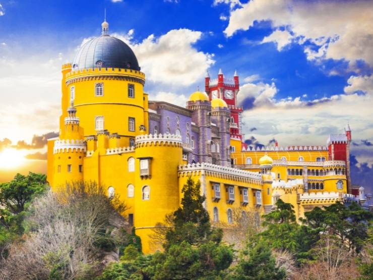 Palača Pena u Sintri: bajkoviti dvorac na vrhu brda i jedno od sedam čuda Portugala