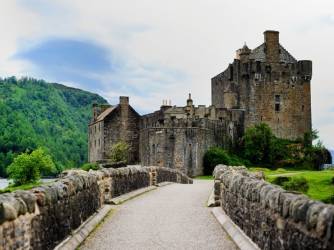 Dvorac Eilean Donan: otok, kameni most i škotska povijest