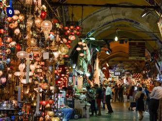 Grand Bazaar u Istanbulu – putovanje kroz okuse, mirise i boje Turske