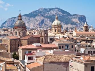 Palermo kroz arhitekturu i svakodnevicu – od normanskih palača do gradskih tržnica