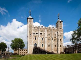 Tower of London: krunski dragulji i priče iza zidina